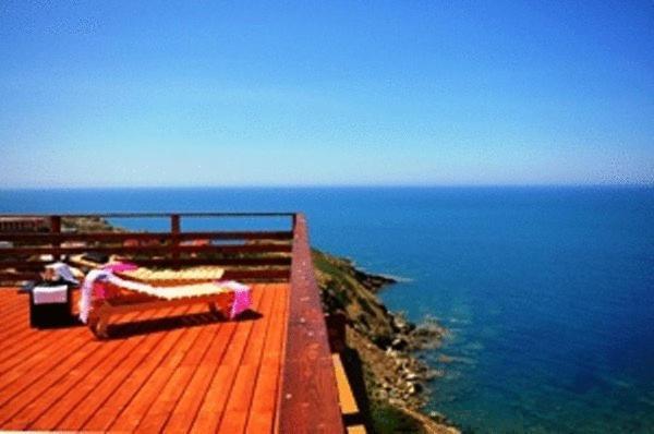 Torre Hotel - Adults Only ตอร์เร เดย์ กอร์ซารี ภายนอก รูปภาพ